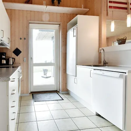 Four-bedroom In Faaborg