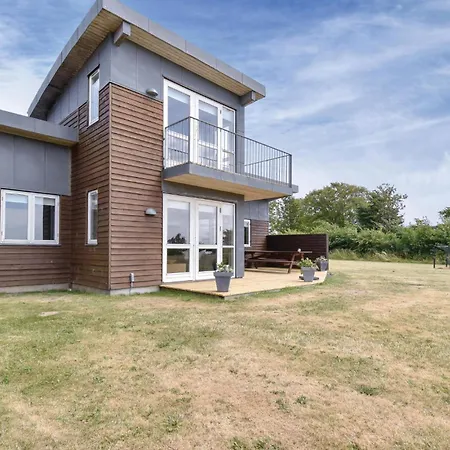 度假居 Four-bedroom In Faaborg Nabbe