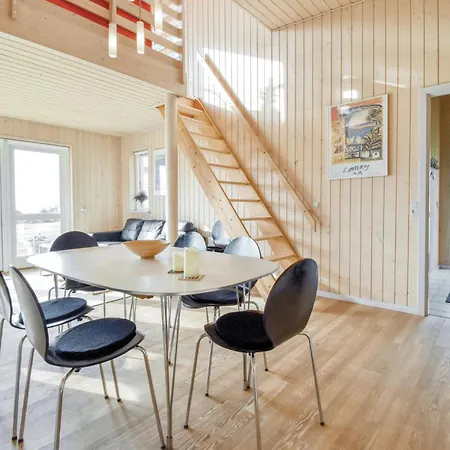 Four-bedroom In Faaborg *