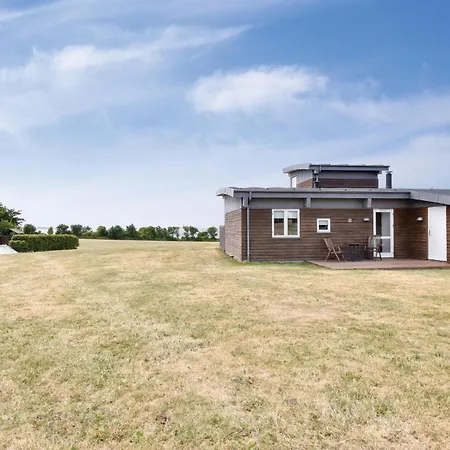 Four-bedroom In Faaborg 度假居